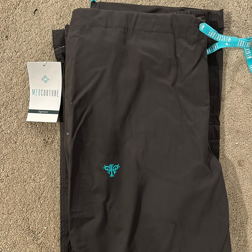 Medium Medcouture gray and teal scrub pants